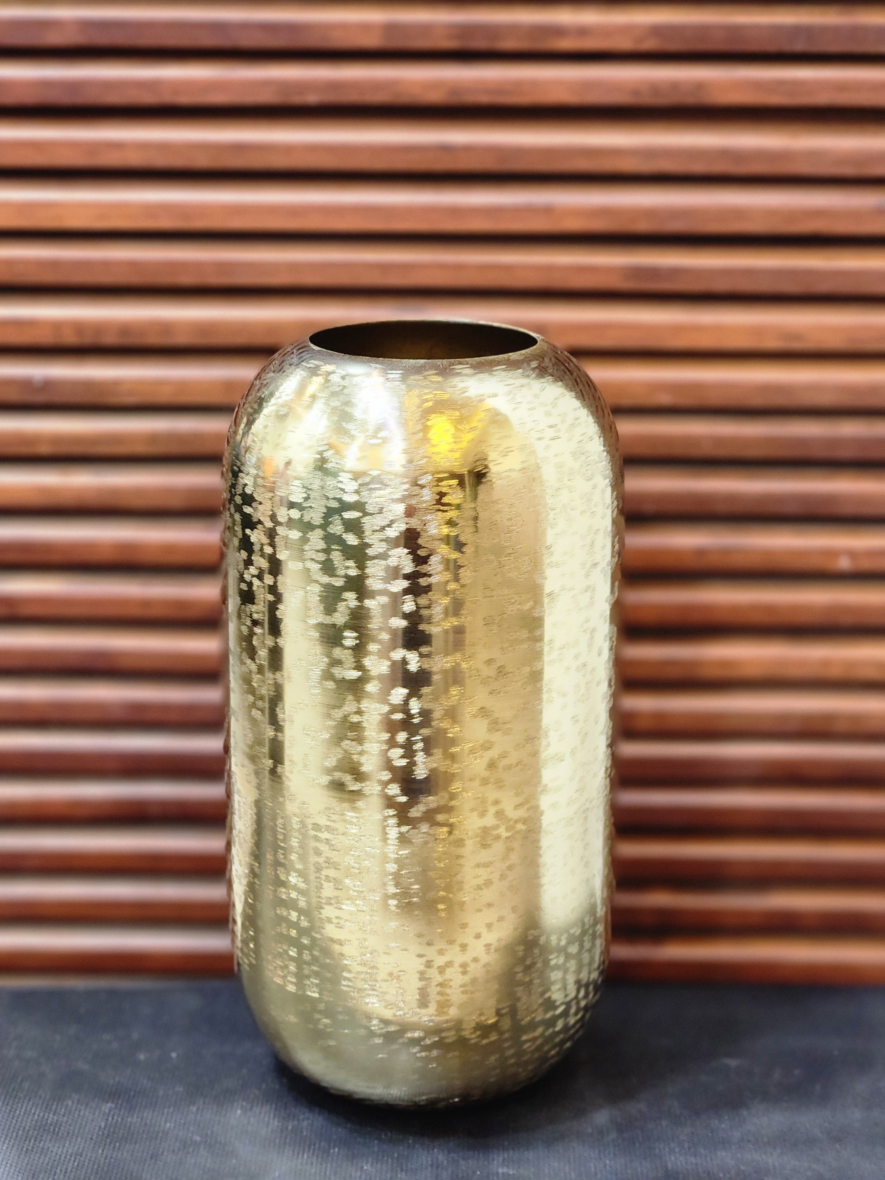 Gold Vase Shimmering