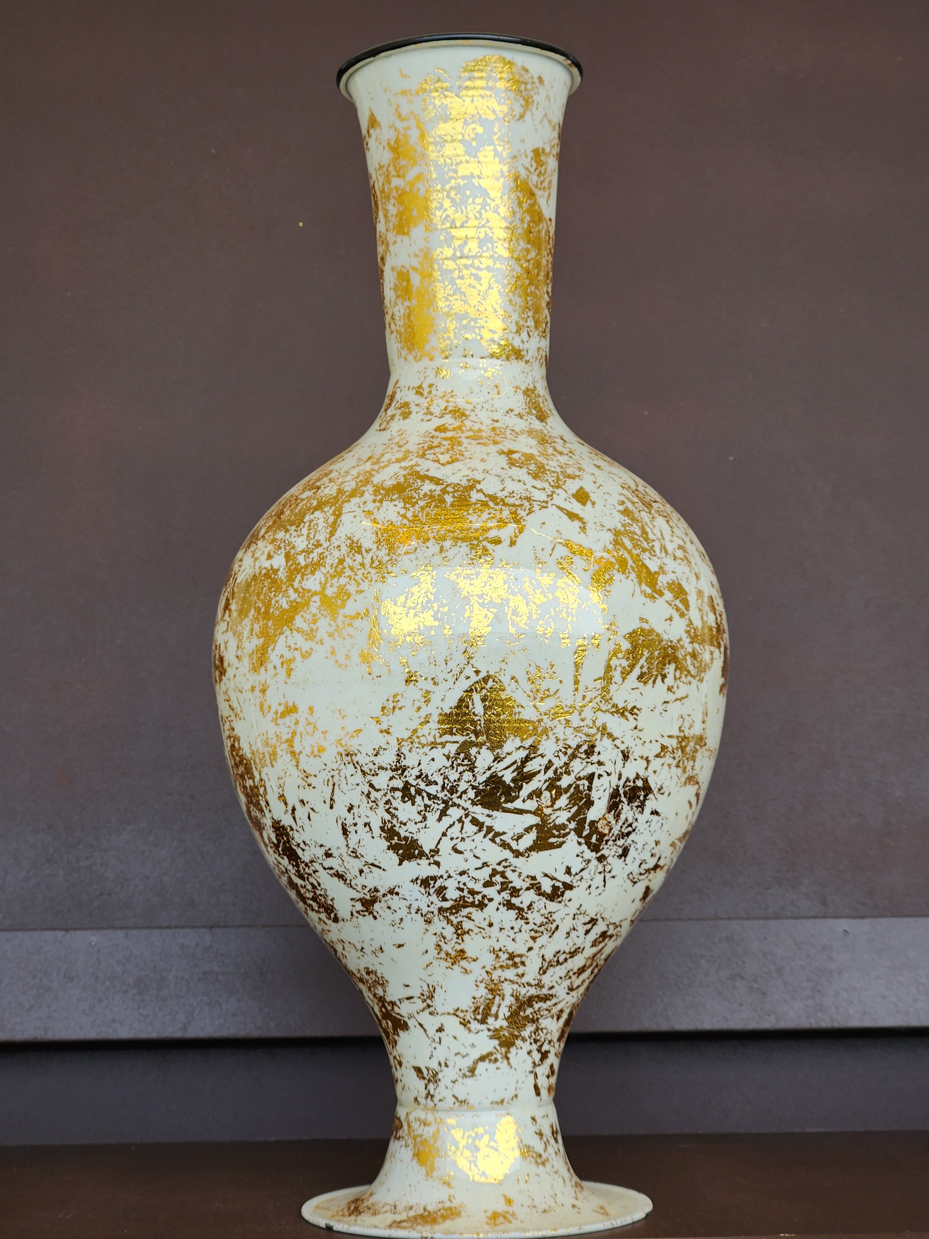 Classic Vase - White
