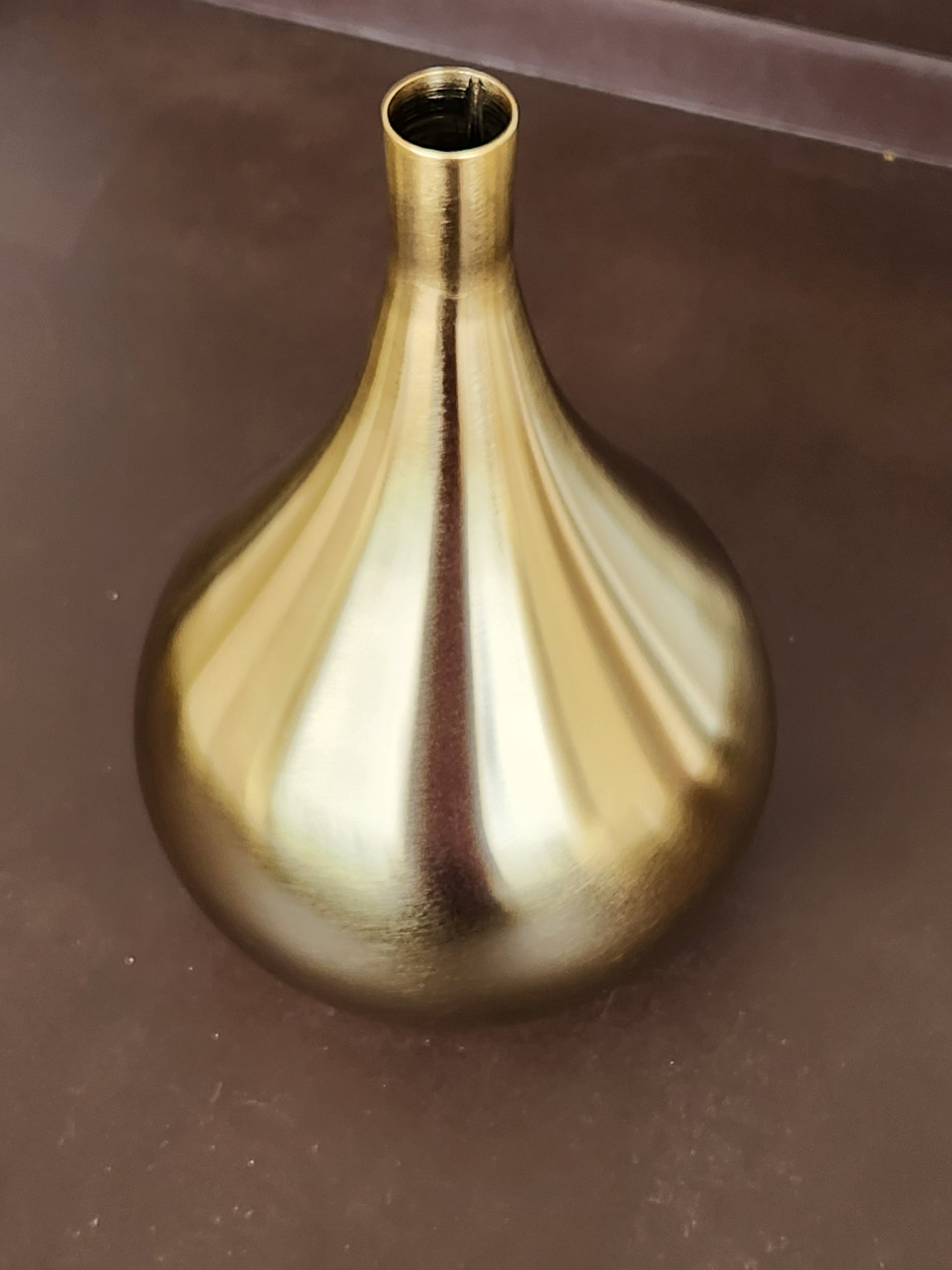 Metal Vase Drop